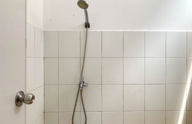 Cozy 2Br At Delta Cakung Apartment - Foto 18