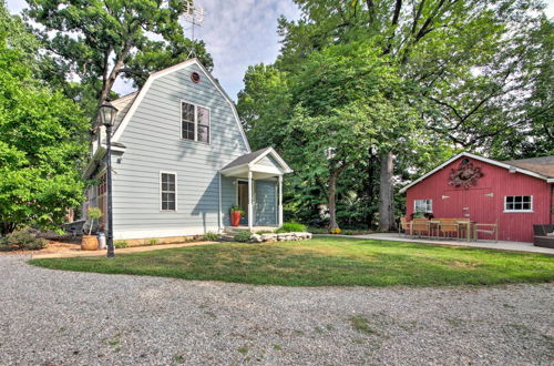 Photo 2 - Quiet St Charles Cottage w/ Patio & 4 Acres