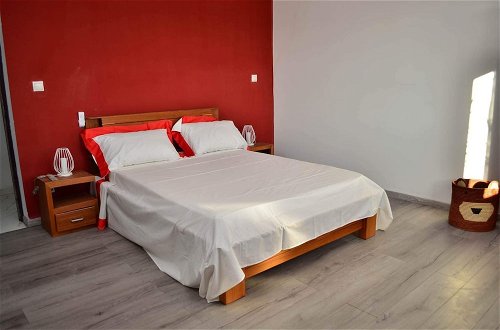 Photo 3 - Room in Villa - The Elegant Villa Alexandre Near Ivato Airport.'