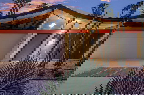 Photo 44 - 5 Palms Desert Eichler - Mid-century Modern w Pool