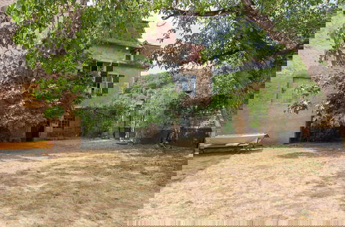 Foto 37 - Historic Mansion by River Cenevieres