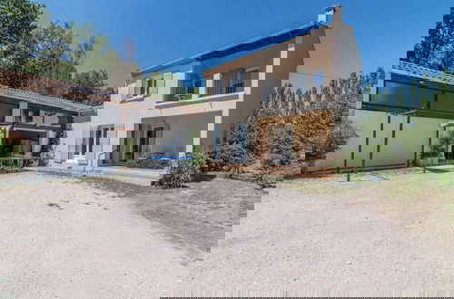 Foto 32 - Superb House With Pool Near the Luberon