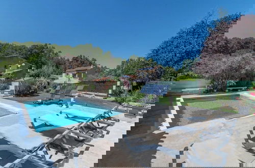 Foto 18 - Superb House With Pool Near the Luberon