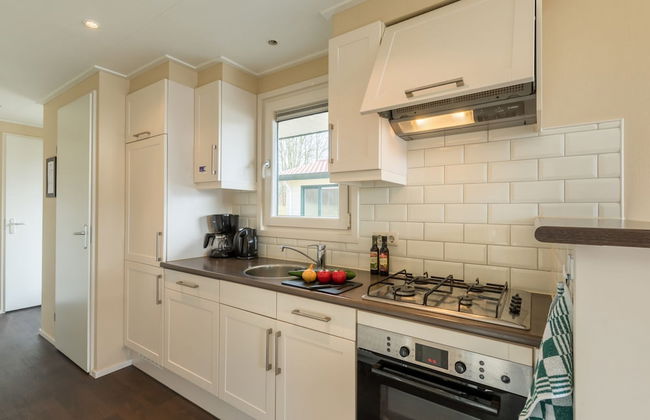 Well Furnished Mobile Home with Dishwasher near Water - Foto 3