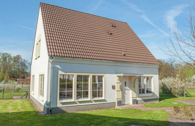 Villa in Germany With Sauna and Bubble Bath - Foto 1