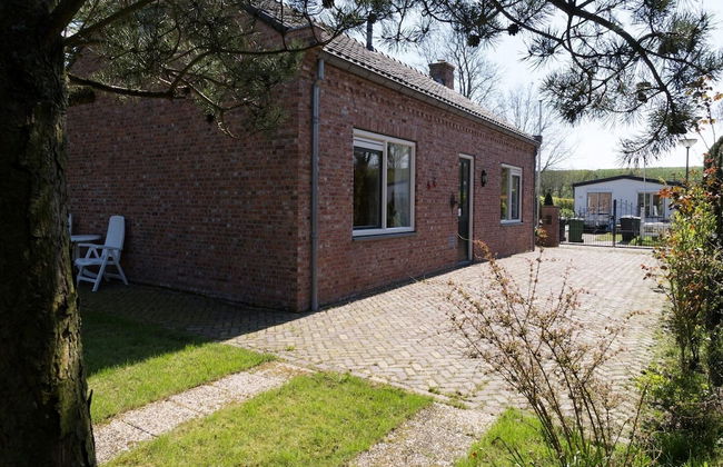 Holiday Home in Zeeland Near the Beach - Foto 28