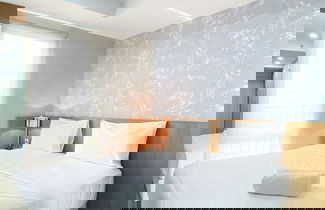 Foto 1 - Good And Comfy Studio At Azalea Suites Apartment