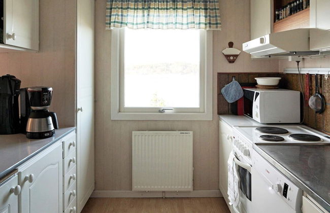 5 Person Holiday Home in Uddevalla - Photo 4