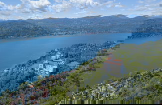 Photo 3 - Silver Lake Apartment