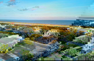 Foto 1 - Blue Heron Manor by Avantstay Ocean View + Saltwater Pool