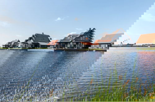 Photo 13 - Luxious Water Villa With 3 Bathrooms, at the Frisian Lakes
