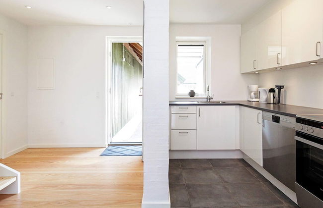 6 Person Holiday Home on a Holiday Park in Karrebaeksminde - Foto 5