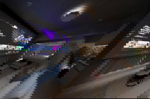 Foto 15 - CrystalExe Nannkishirahama1