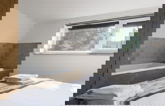 Foto 2 - Lodge With 3 Baths Near Beach