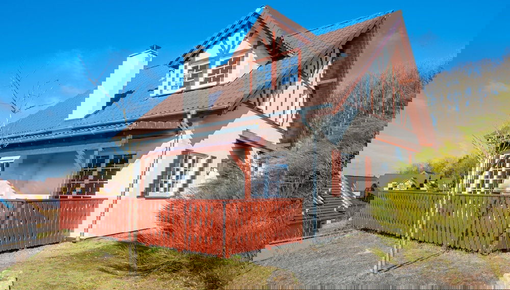 Primary image