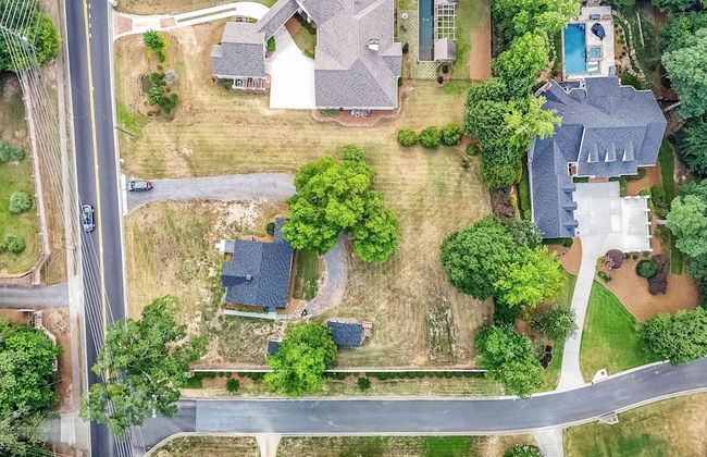 Kennesaw Cottage - Photo 33