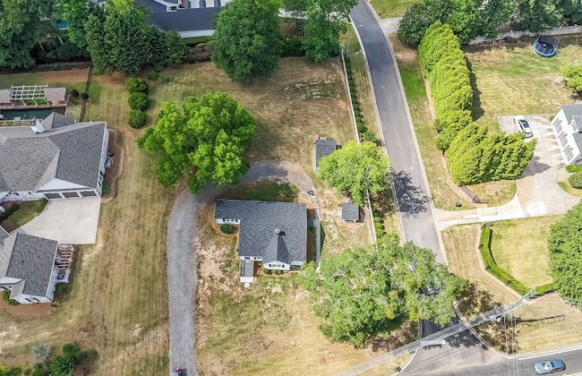 Kennesaw Cottage - Photo 24