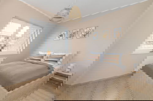 Foto 3 - Apartment With Parking by Renters