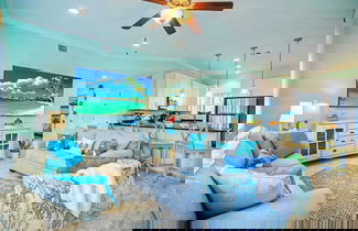 Foto 2 - Sleeps 22 3 Condos in Beachfront Complex w/ Pool, Pickleball Island Retreat