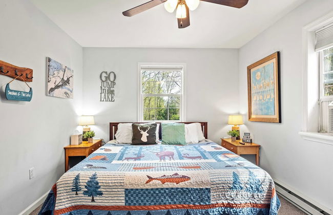 Ridge Retreat by Avantstay Game Room, Covered Porch, & Fire Pit! - Foto 22