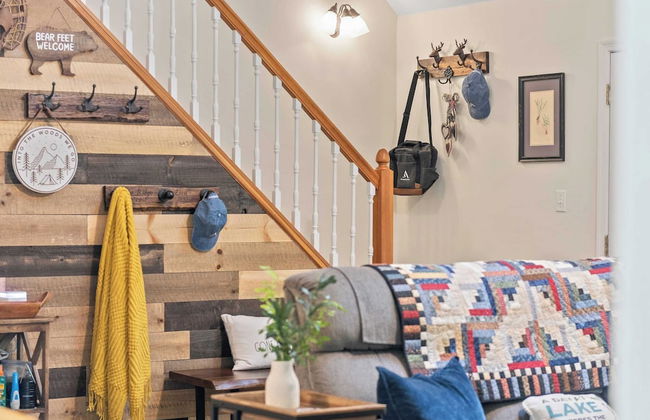 Ridge Retreat by Avantstay Game Room, Covered Porch, & Fire Pit! - Foto 12