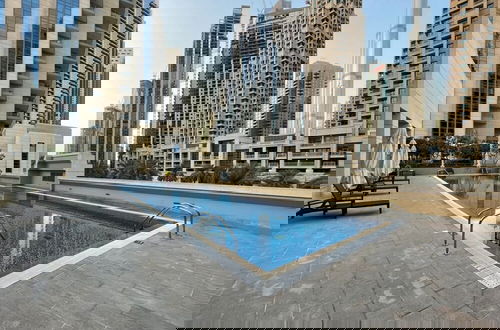 Foto 6 - Silkhaus Burj Khalifa Proximity Pool Gym Wifi