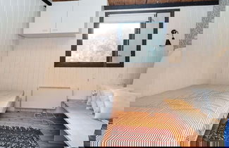 Foto 1 - 5 Person Holiday Home in Melby