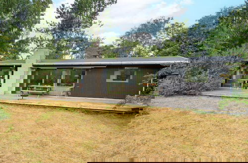 Foto 13 - 5 Person Holiday Home in Melby