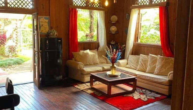 Photo 1 - Rancho Fernandez
