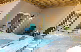 Foto 2 - Maple Oasis by Avantstay Newly Built w/ Hot Tub, Game Room & Fire Pit