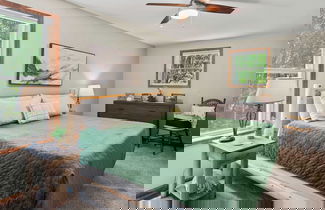 Foto 2 - Maple Oasis by Avantstay Newly Built w/ Hot Tub, Game Room & Fire Pit