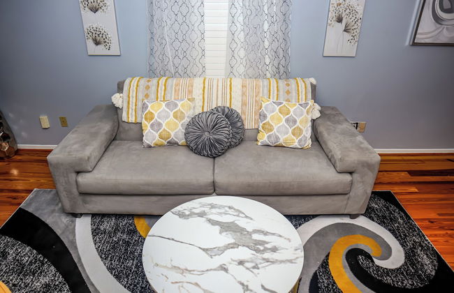 Downtown Cozy 2 BR Apt - 4min drive MardiGras Park - Foto 19