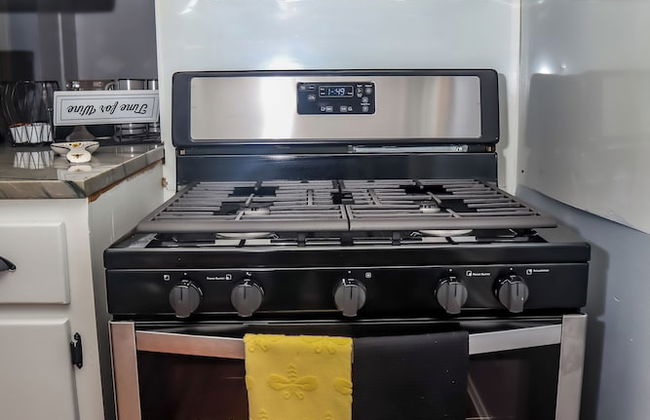 Downtown Cozy 2 BR Apt - 4min drive MardiGras Park - Foto 10