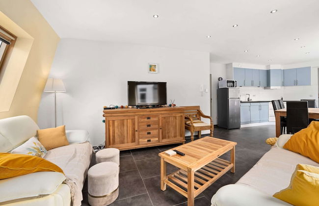Beautiful Duplex Near Shopping Street - Foto 10
