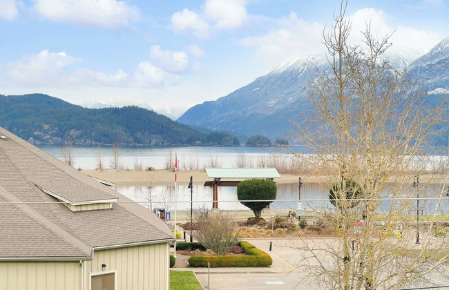 Rooftop Paradise Luxe 2BR Lake Views - Foto 27