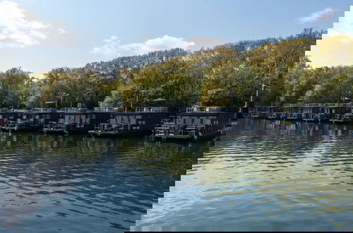 Foto 23 - Luxury Houseboat With Beautiful Views