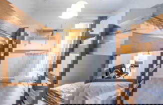 Foto 3 - Amazing Apartment Near the Center