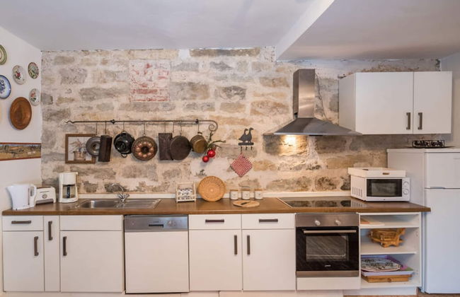 Apartment in a Wooded Area on Lake Faak - Foto 1