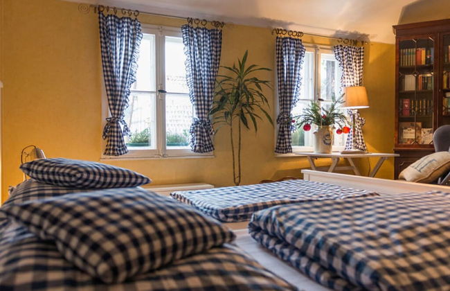 Apartment in a Wooded Area on Lake Faak - Foto 2