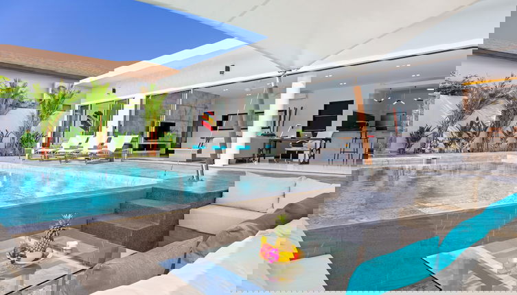 Foto 1 - Open-space Design 4BR Pool Villa Luna