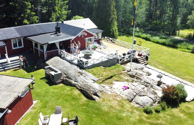 8 Person Holiday Home in Finspang - Photo 1