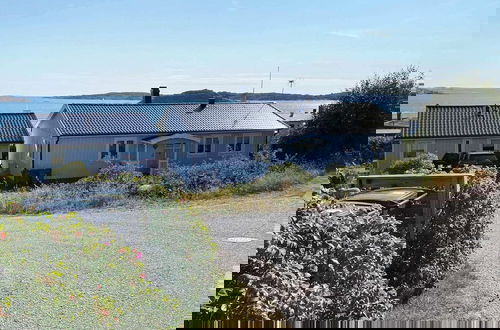 Foto 1 - 12 Person Holiday Home in Lysekil-by Traum