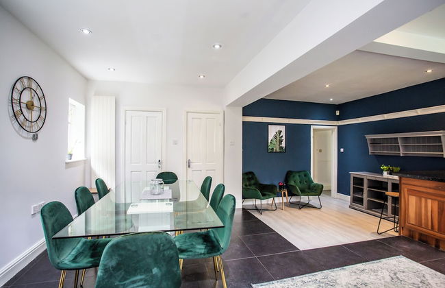 Spacious 5 Bed House Newcastle Gateshead - Foto 49