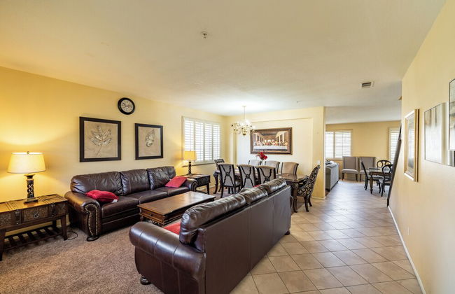 Family-Friendl 4Br Home | Spacious Great Location - Foto 16