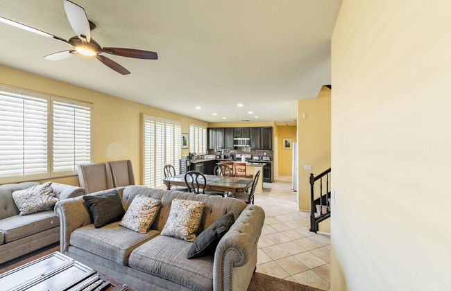 Family-Friendl 4Br Home | Spacious Great Location - Foto 9