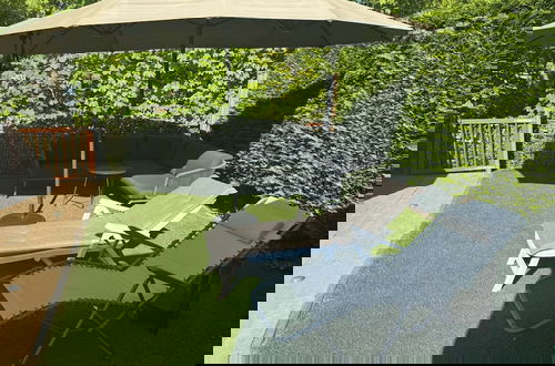 Photo 21 - Astounding Bungalow With Garden