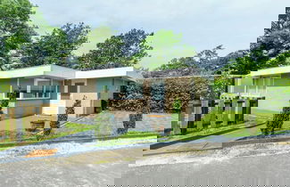 Foto 1 - Bungalow Near Sint Maartenszee Beach