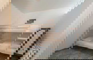 Foto 2 - Magnificent Apartment Beachside