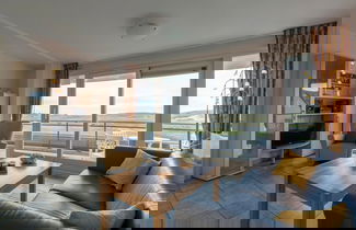 Foto 1 - Magnificent Apartment Beachside