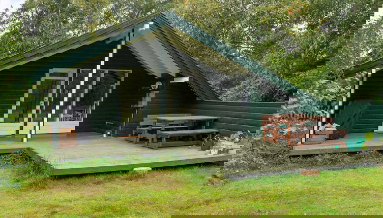 Foto 1 - 4 Person Holiday Home in Vaeggerlose